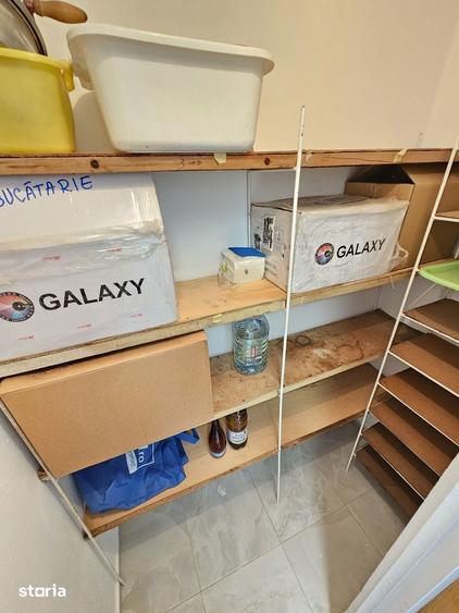 Apartament cu 3 camere decomandat, mobilat în Titan