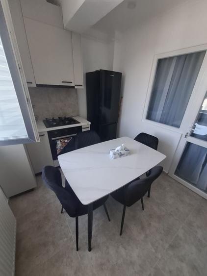 Proprietar inchiriez apartament cu doua camere militari rezident - 2