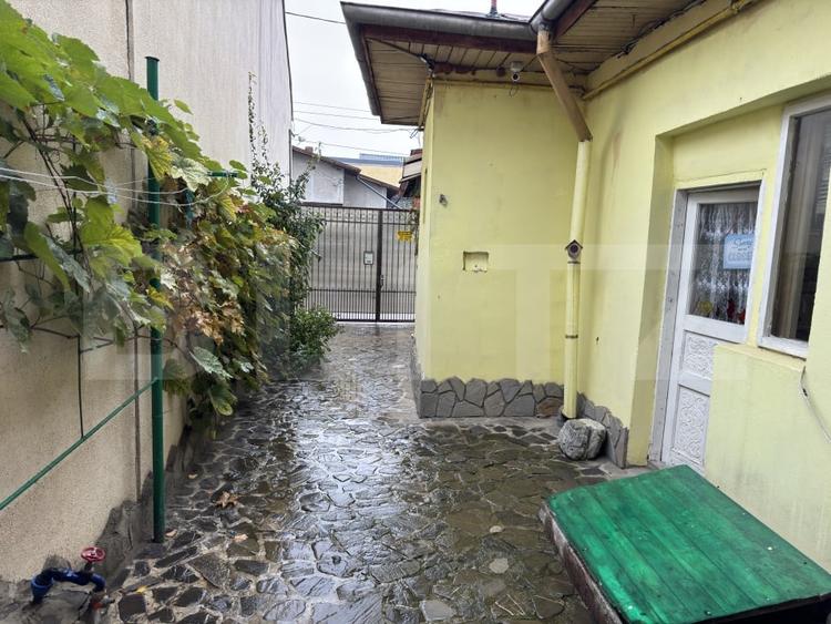 Casă individuală cu 4 camere cu Canalizare în Gheorghe Doja