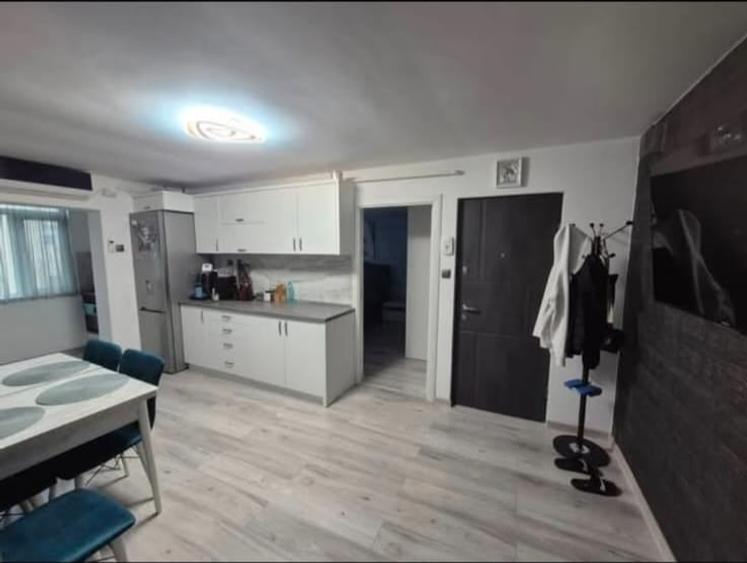 Apartament cu 2 camere decomandat, mobilat în Nord-Vest