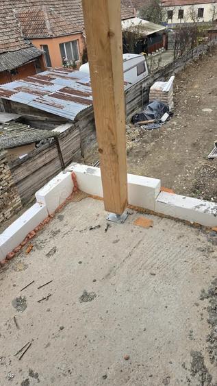 Casă cu 2 camere cu Teren 170 Mp în Sânandrei