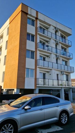 Apartament cu 2 camere semidecomandat în Ostroveni