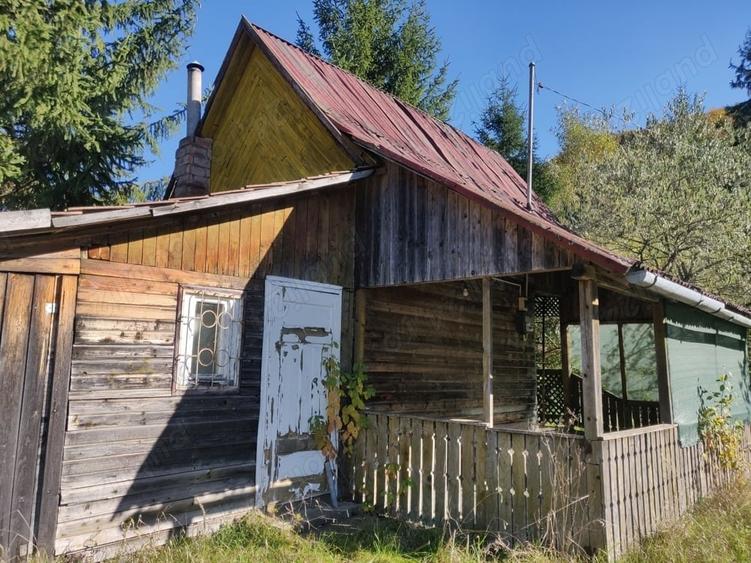 Casă cu 2 camere în Câmpu Cetății