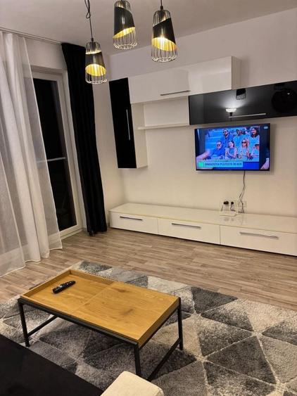 Apartament cu 2 camere decomandat în Avantgarden