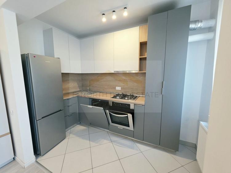 Apartament cu 2 camere decomandat, mobilat în Central