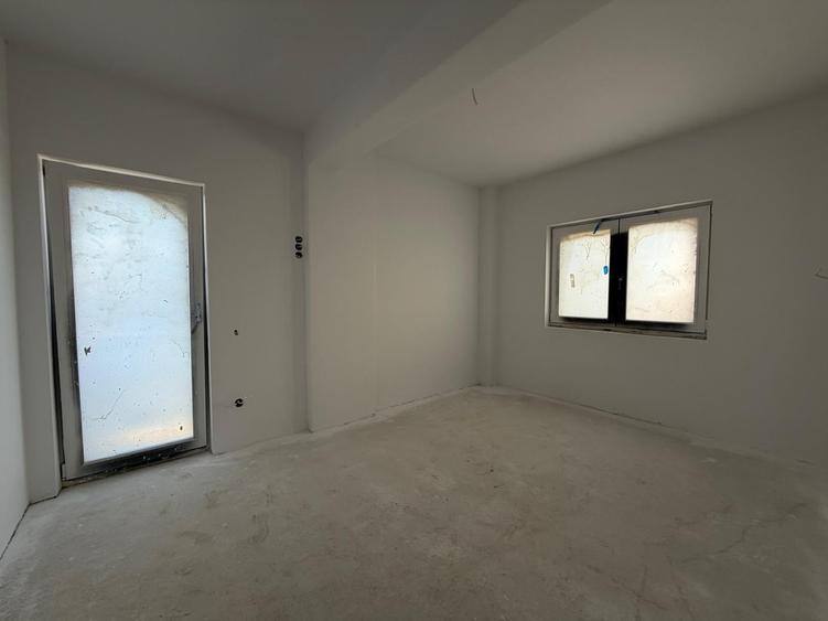 Apartament cu 2 camere semidecomandat în Terezian