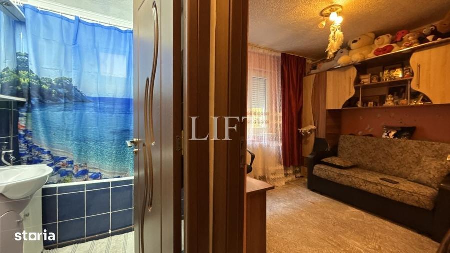 Apartament cu 2 camere semidecomandat în Ciupercenii Noi