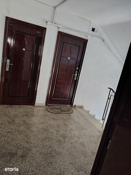 Apartament cu 3 camere în Pantelimon