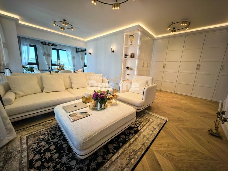Apartament cu 2 camere semidecomandat, mobilat în Păcurari