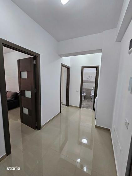 Apartament cu 2 camere decomandat, mobilat în Central