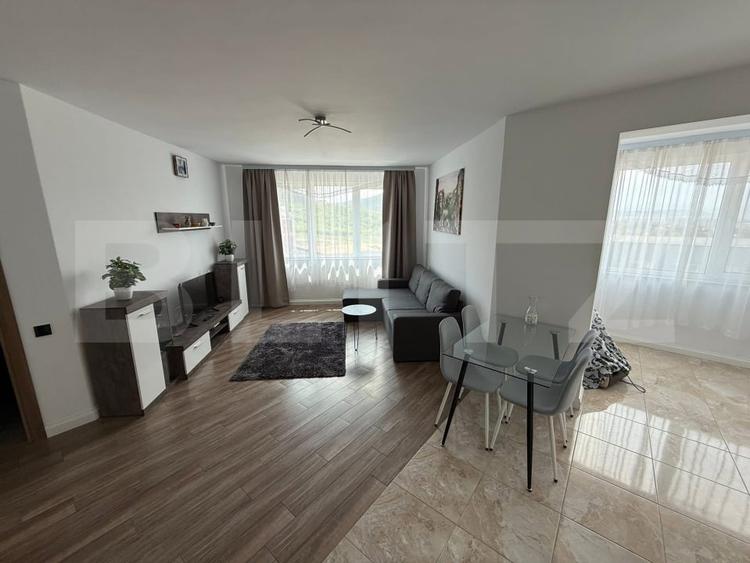 Apartament cu 2 camere semidecomandat, mobilat în Mănăștur