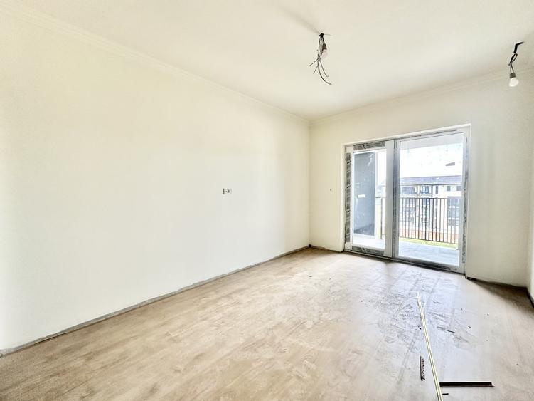 Apartament cu 3 camere decomandat în Giroc