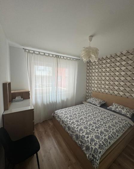 Apartament cu 2 camere decomandat în Berceni
