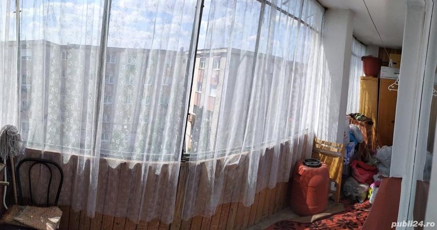 Apartament cu 3 camere decomandat în Reghin