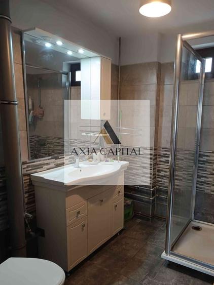 Casă individuală cu 3 camere cu Canalizare în Joița