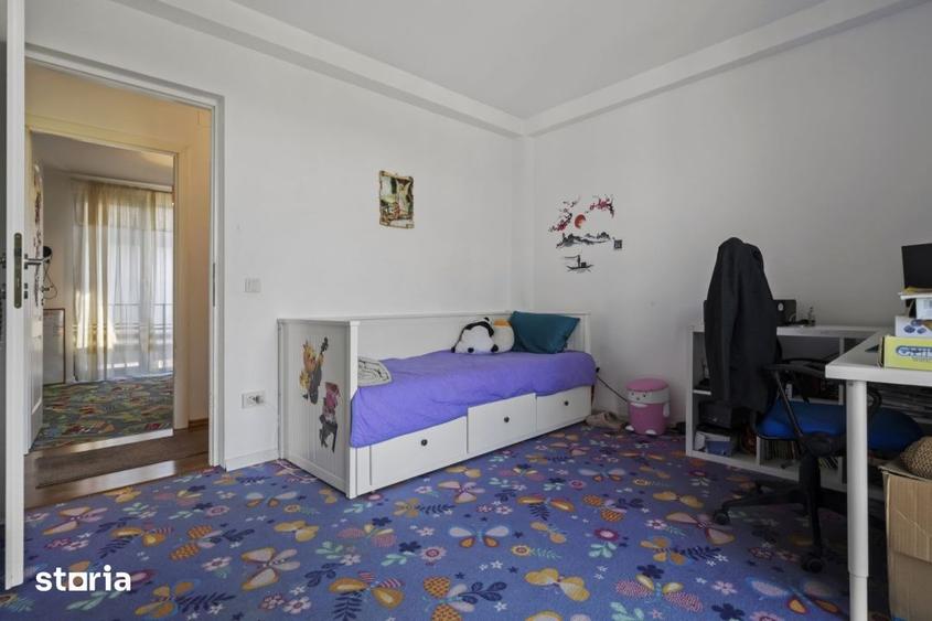 Casă cu 4 camere cu Teren 143 Mp în Corbeanca