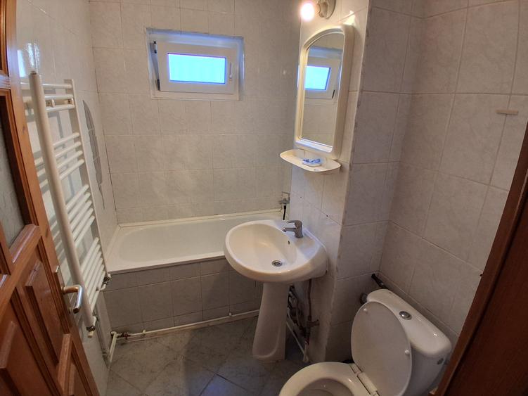 Apartament cu 2 camere semidecomandat în Păcurari