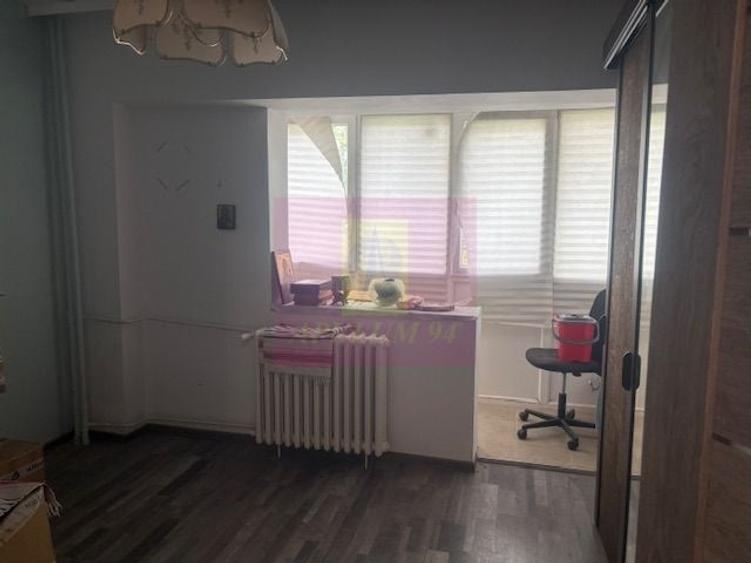 Apartament cu 3 camere decomandat, mobilat în Pantelimon