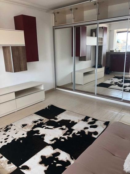 Apartament cu 2 camere decomandat în Militari — fotografia 1