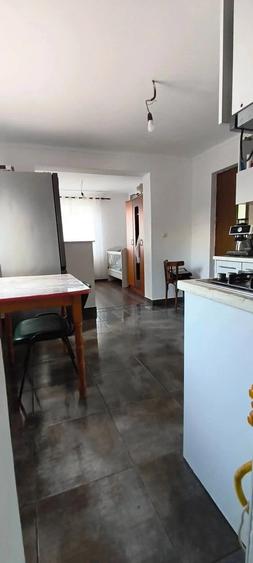 Casă cu Teren 375 Mp în Central