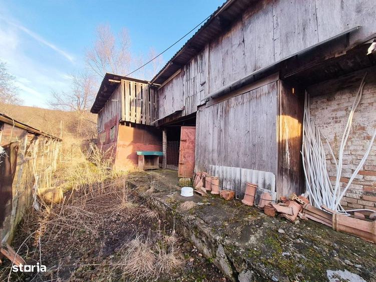 Casa si teren generos, zona Dragos Voda, Piatra Neamt - 1