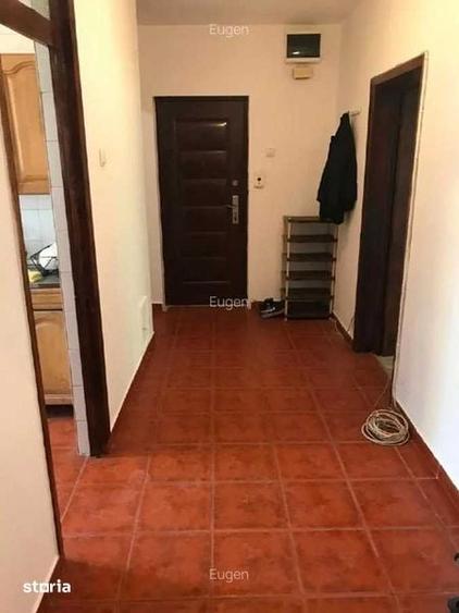 Apartament cu 3 camere în Centrul Civic
