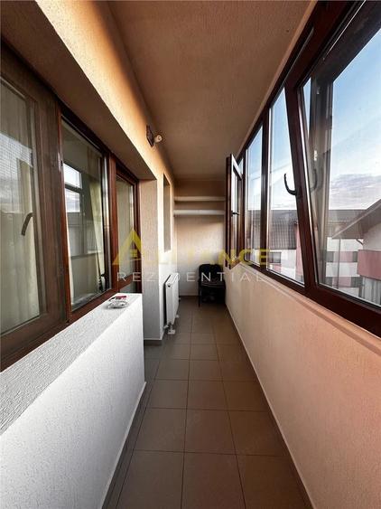 Exclusivitate Apartament 2 camere decomandat, renovat, parcare inclusa, Drumul Fermei - 10