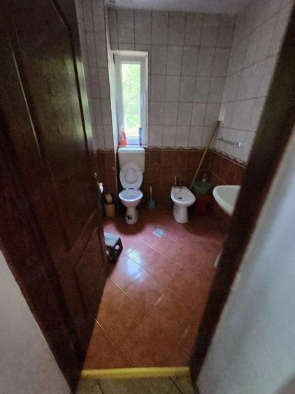 Casă cu Teren 2500 Mp în Liubcova