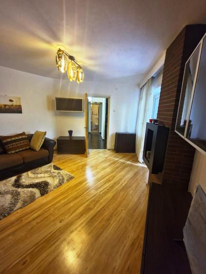 Apartament cu 2 camere decomandat în Dristor