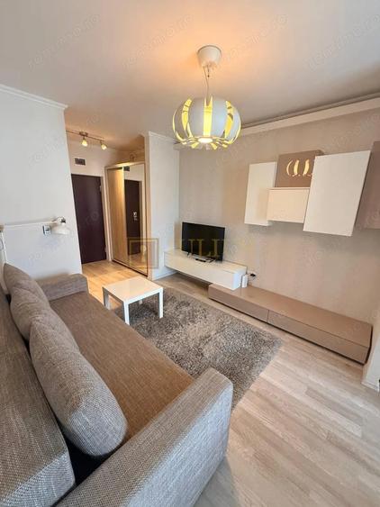 Apartament cu 2 camere semidecomandat, mobilat în Fratelia