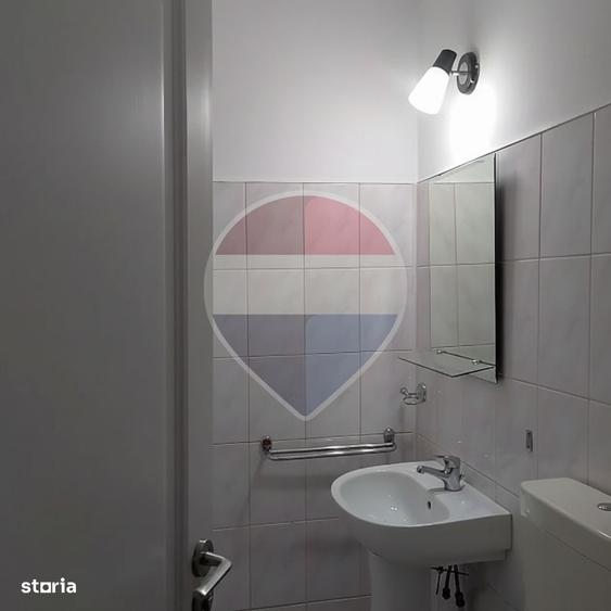 Apartament cu 3 camere în Ultracentral