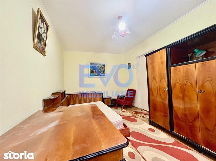 Apartament cu 3 camere în Tătărași