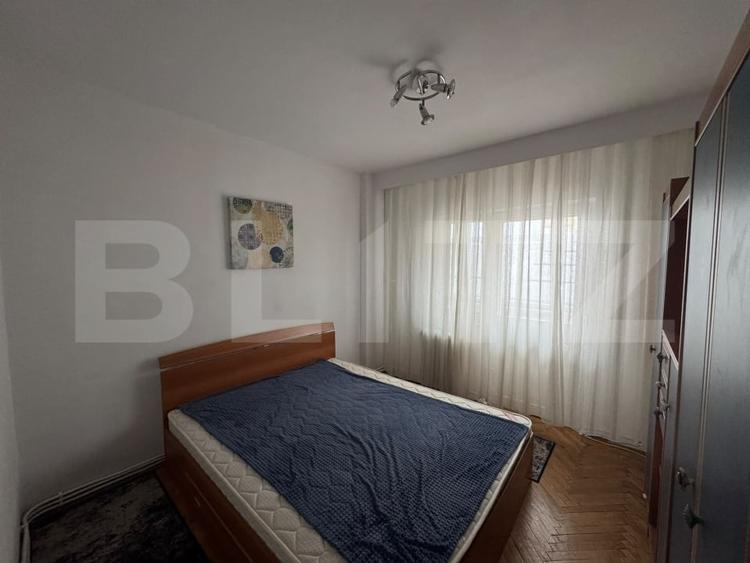Apartament cu 2 camere decomandat, mobilat în Decebal