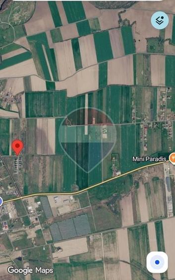 Teren agricol intravilan de 3240 mp, în Oșorhei