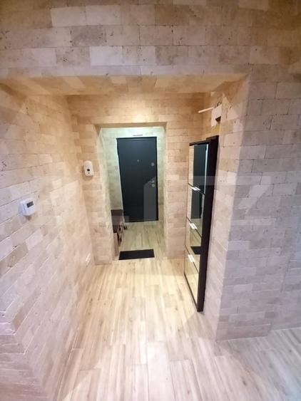 Apartament cu 4 camere decomandat, mobilat în Răcădău