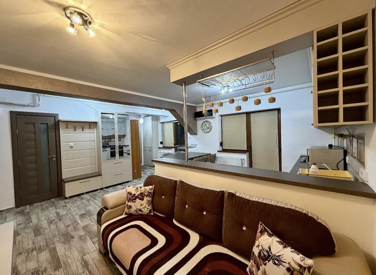 Apartament cu 3 camere decomandat, mobilat în Gherăiești