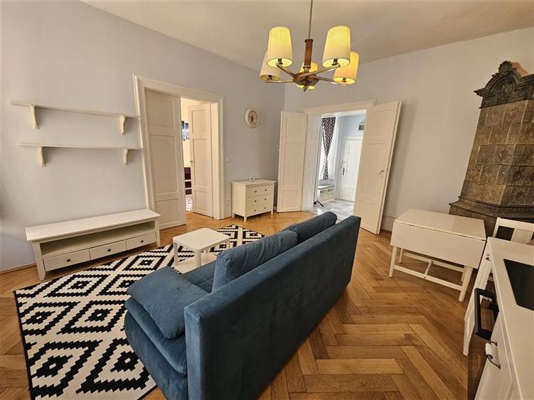 Apartament deosebit cu 2 camere de inchiriat in Centrul Istoric Brasov - 4