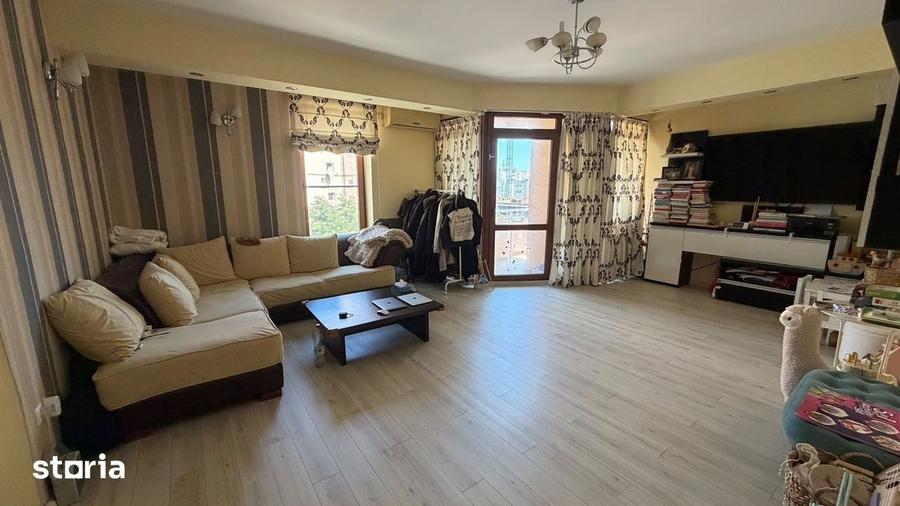 Apartament 3 camere cu 3 balcoane loc de parcare bloc nou Compozitoril - 7