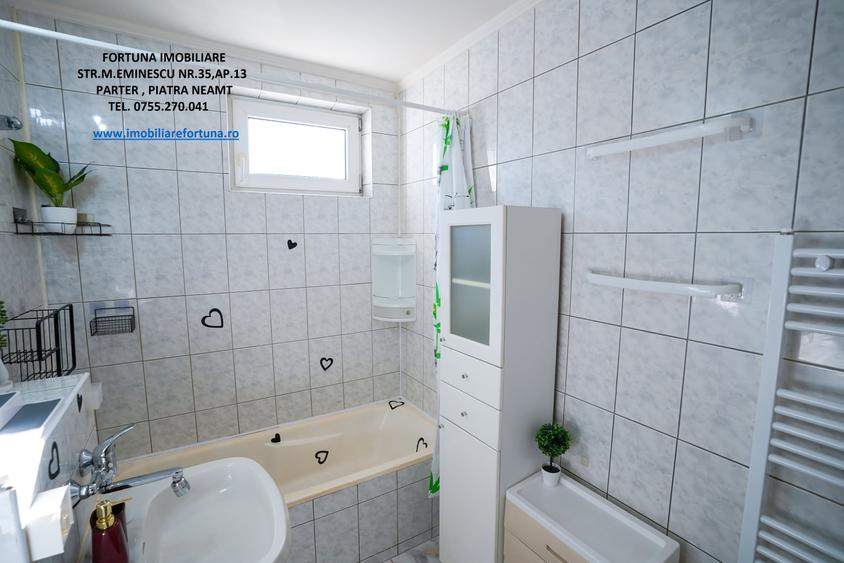 Apartament cu 3 camere decomandat în Precista