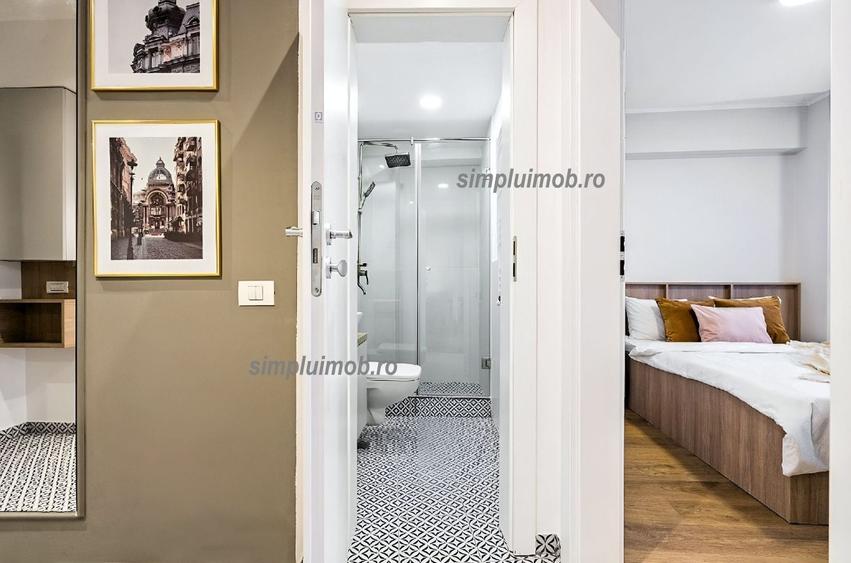 Apartament cu 3 camere decomandat, mobilat în P-ța Romană