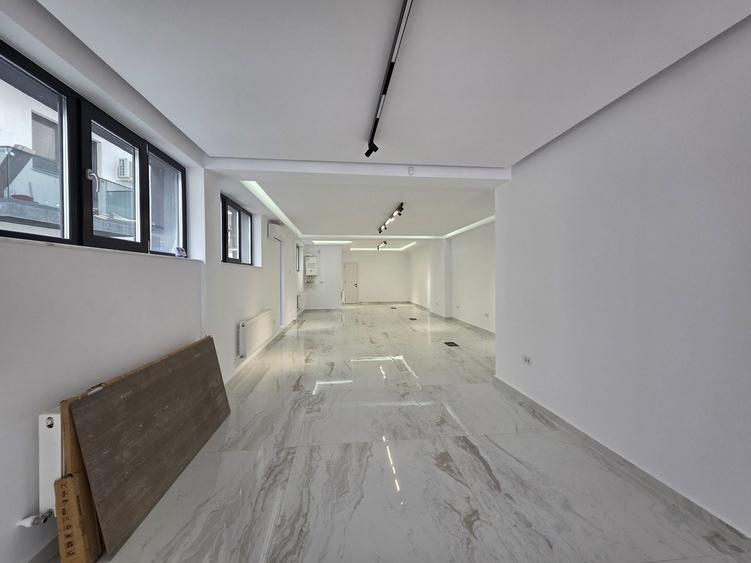 Spațiu comercial, de 104 mp, în Timpuri Noi
