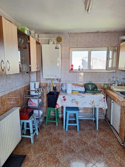 Casă cu 2 camere în Dragomirești-Deal