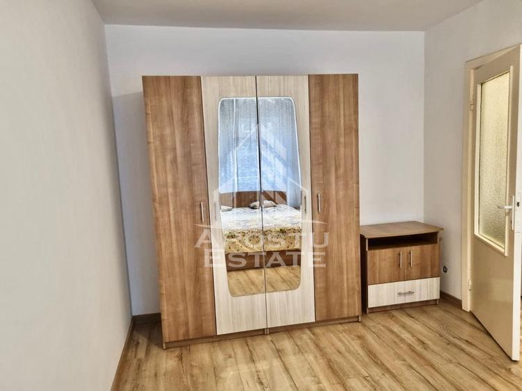 Apartament cu 2 camere semidecomandat, mobilat în Spitalul Județean