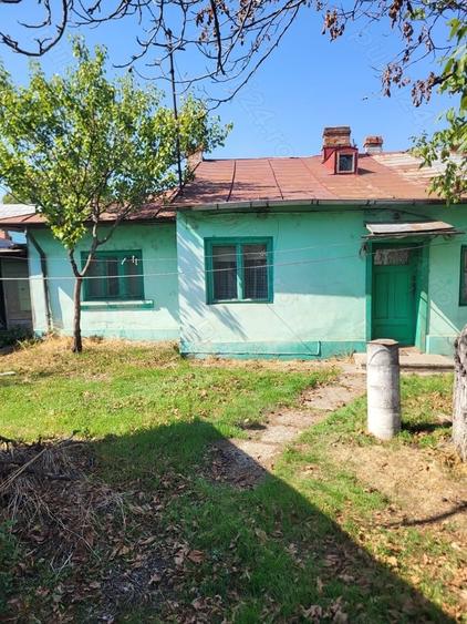 Casă cu 2 camere cu Teren 230 Mp în Ultracentral