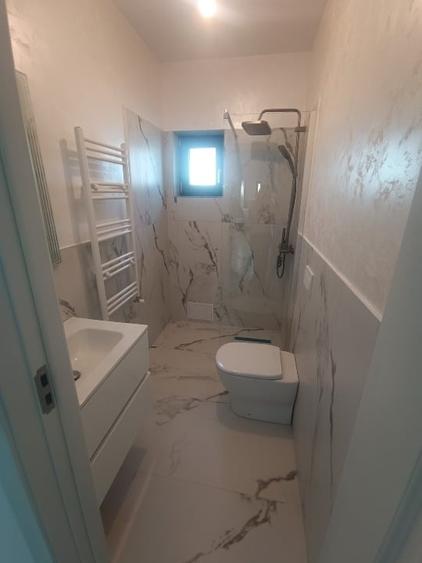 Casă individuală cu 5 camere cu Teren 500 Mp în Câmpineanca