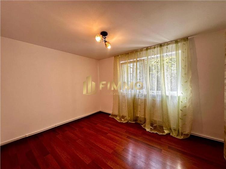 Apartament cu 3 camere decomandat în Burdujeni