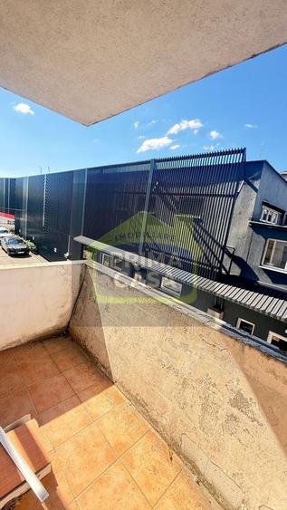 Apartament cu 2 camere decomandat în Valea Borcutului