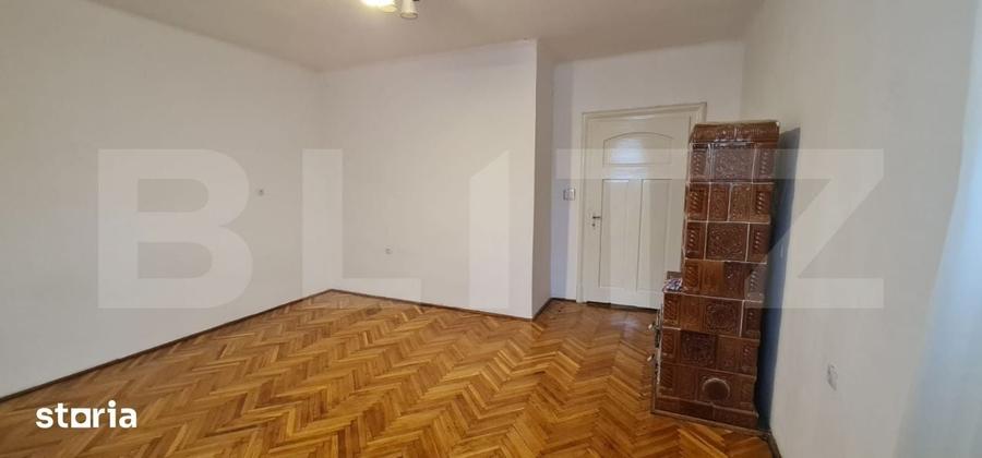 Apartament cu 5 camere în Central