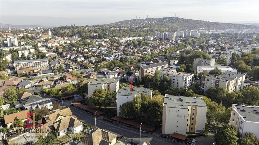 Apartament cu 2 camere decomandat în Tudor