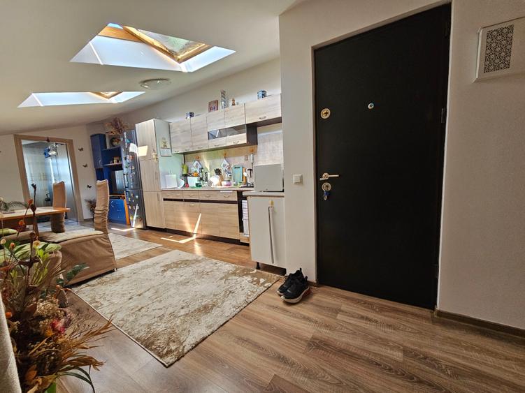 Apartament cu 2 camere semidecomandat în Chiajna